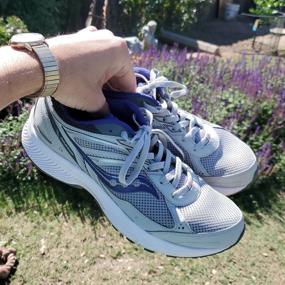 Saucony Cohesion 14 Women's Size 10 EUC White Purple